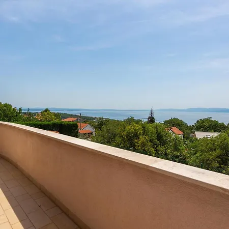 Stunning In With View Kostrena