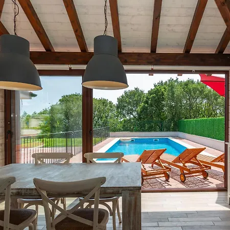 Casa vacanze Stunning In With View Kostrena